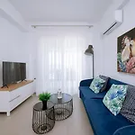 公寓 Danai Residential Complex *