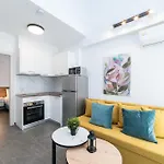 Danai Residential Complex 公寓