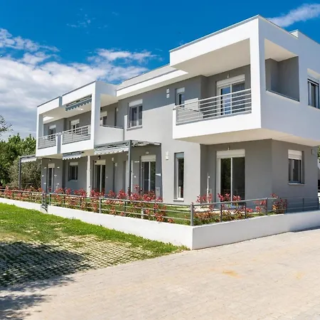 Danai & Palm Residential Complexes Ofrínio