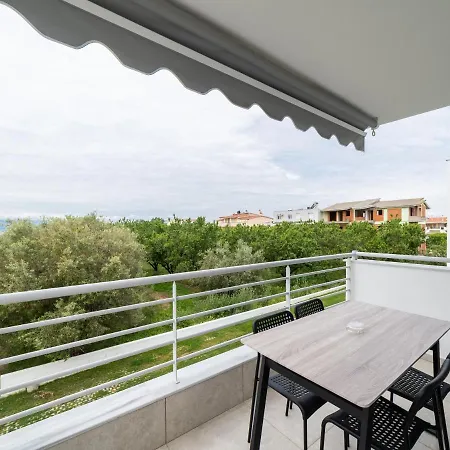 Danai & Palm Residential Complexes Ofrinion