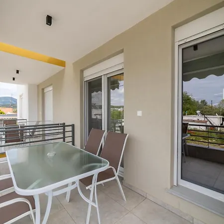 Danai & Palm Residential Complexes Ofrínio