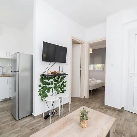 Apartman Danai & Palm Residential Complexes Ofrínio