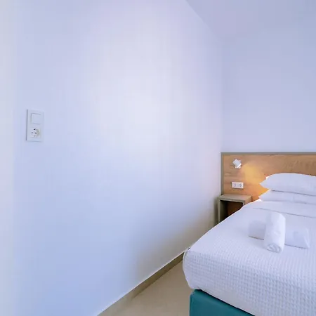 Danai & Palm Residential Complexes * Ofrínio