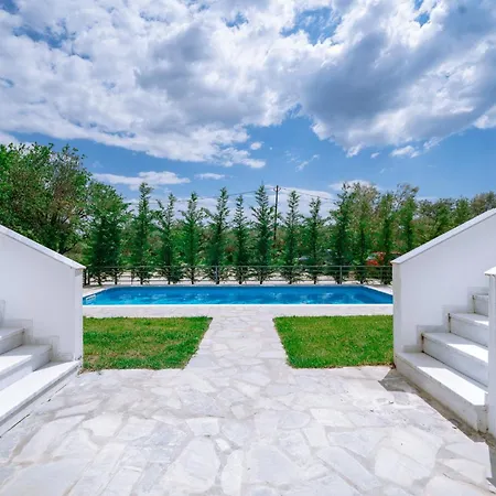 Apartment Danai & Palm Residential Complexes
