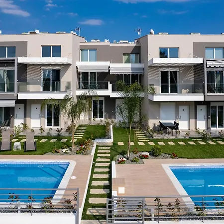 Danai & Palm Residential Complexes * Офринио