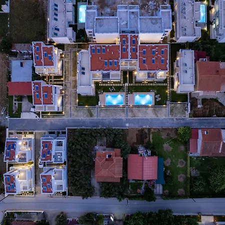 Danai & Palm Residential Complexes Ofrínion