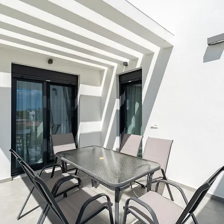 Апартаменты Danai Residential Complex