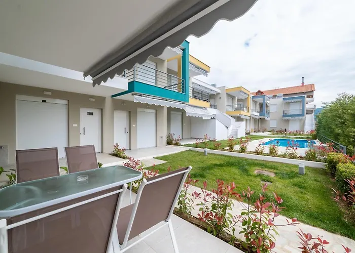 Danai & Palm Residential Complexes Ofrínion