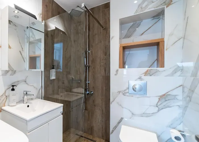 Danai & Palm Residential Complexes Ofrínion