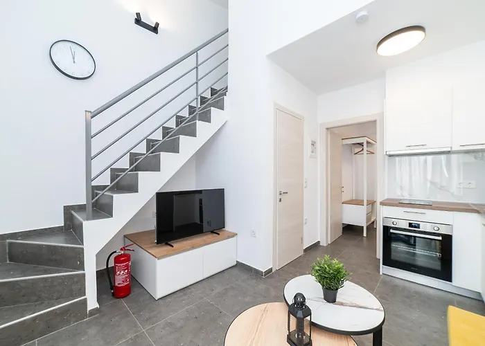 Danai Residential Complex Apartment Ofrínion