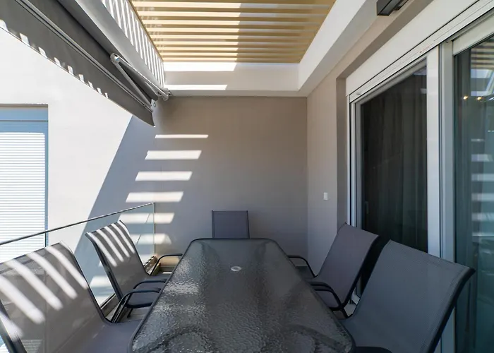 Danai & Palm Residential Complexes Ofrínion